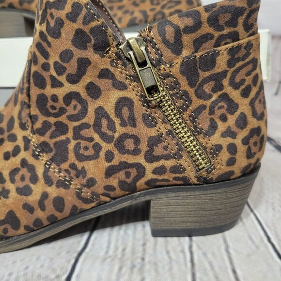 Sun + Stone Abby Double Zip Booties- Leopard - Picture 4 of 8